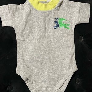 Burberry onsie never worn.
